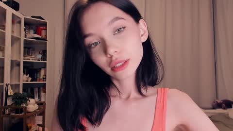 Rina online show from February 11, 2026, 5:18 pm