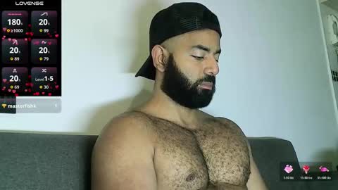 Snapshot of roa32sebas chatting on January 16, 2026, 5:17 pm SebasRoa online show from January 16, 2026, 5:17 pm