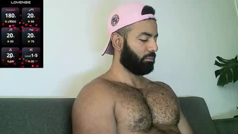 Snapshot of roa32sebas chatting on February 3, 2026, 3:06 pm SebasRoa online show from February 3, 2026, 3:06 pm