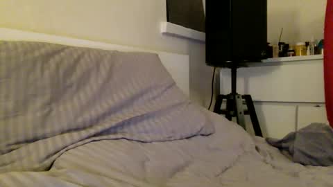 Snapshot of roadbikerider chatting on February 21, 2025, 7:21 pm 20cm online show from February 21, 2025, 7:21 pm