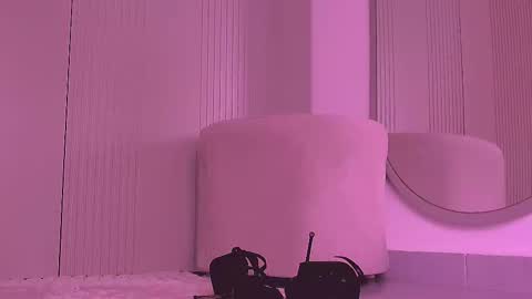 Snapshot of roadfreedom chatting on February 13, 2025, 8:17 am Sasha online show from February 13, 2025, 8:17 am