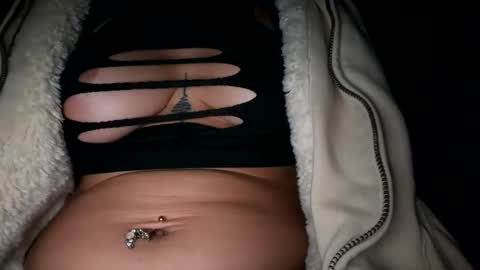 Snapshot of roarmance1 chatting on February 1, 2026, 8:57 am roarmance1 online show from February 1, 2026, 8:57 am