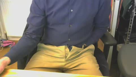 rob3616 online show from February 27, 2025, 9:14 pm