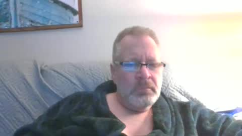 rob872217 online show from February 7, 2025, 8:44 am