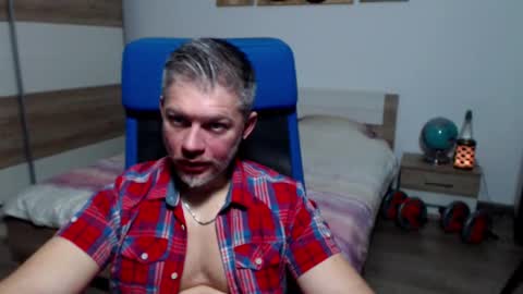 Snapshot of robbyshawz chatting on February 3, 2026, 8:19 am robbyshawz online show from February 3, 2026, 8:19 am