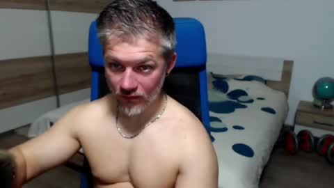 Snapshot of robbyshawz chatting on April 18, 2026, 5:11 am robbyshawz online show from April 18, 2026, 5:11 am