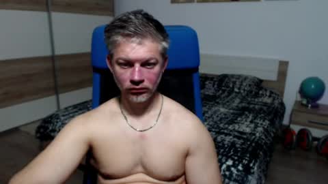 Snapshot of robbyshawz chatting on April 29, 2026, 5:00 am robbyshawz online show from April 29, 2026, 5:00 am