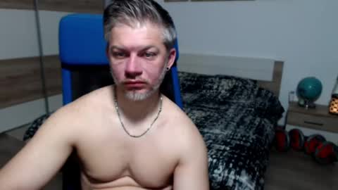 Snapshot of robbyshawz chatting on May 3, 2026, 4:40 am robbyshawz online show from May 3, 2026, 4:40 am