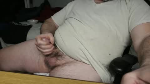 Snapshot of robert9955 chatting on January 11, 2025, 5:20 am Robert9955 online show from January 11, 2025, 5:20 am