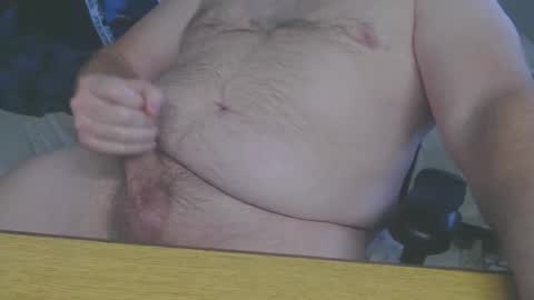 Snapshot of robert9955 chatting on November 19, 2025, 7:03 pm Robert9955 online show from November 19, 2025, 7:03 pm