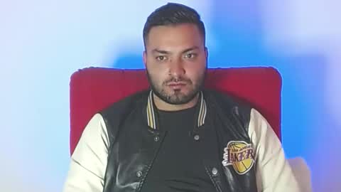 Snapshot of robert_leroy chatting on April 22, 2026, 2:18 pm Stiven - online show from April 22, 2026, 2:18 pm