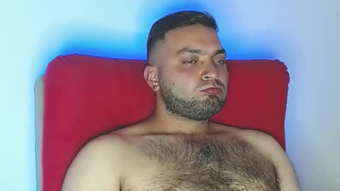 Snapshot of robert_leroy chatting on May 5, 2026, 8:50 pm Stiven - online show from May 5, 2026, 8:50 pm
