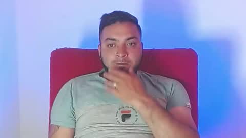 Snapshot of robert_leroy chatting on May 15, 2026, 3:41 pm Stiven - online show from May 15, 2026, 3:41 pm