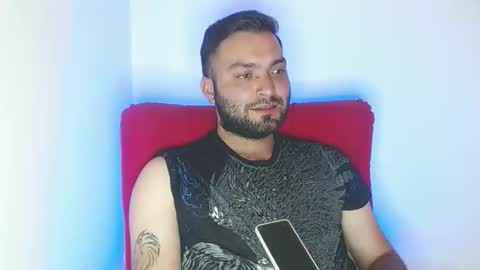 Snapshot of robert_leroy chatting on May 25, 2026, 6:14 pm Stiven - online show from May 25, 2026, 6:14 pm