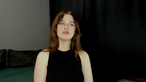 Lisa and Robert  i am online all days 900 am GMT3   online show from December 23, 2024, 11:25 am