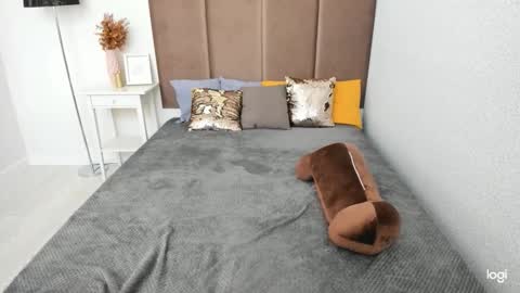 Snapshot of robertamorelly chatting on October 2, 2025, 7:04 am Betty online show from October 2, 2025, 7:04 am