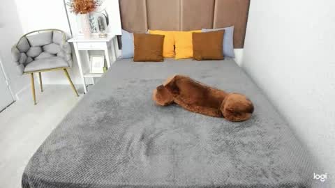 Snapshot of robertamorelly chatting on October 30, 2025, 7:10 am Betty online show from October 30, 2025, 7:10 am