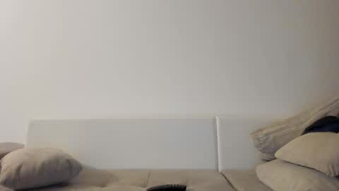 Snapshot of roberto4ever chatting on December 1, 2025, 5:18 pm roberto4ever online show from December 1, 2025, 5:18 pm