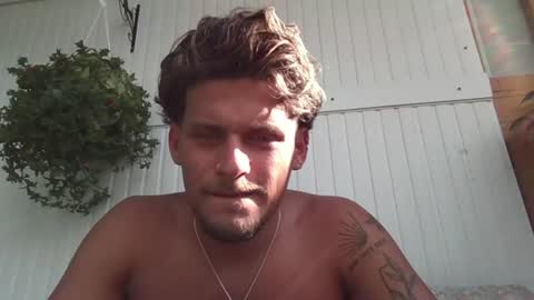 Snapshot of roberto_twink1 chatting on July 26, 2026, 2:35 pm Roberto online show from July 26, 2026, 2:35 pm