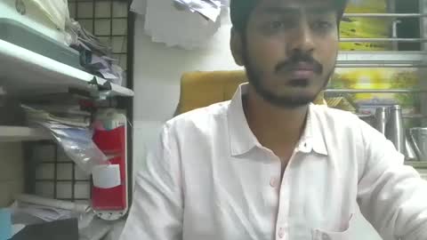 Snapshot of robertsalia220 chatting on February 27, 2025, 1:07 pm Robertsalia online show from February 27, 2025, 1:07 pm