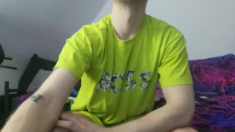 Snapshot of robertxxxpo chatting on February 19, 2026, 6:53 am Zenek online show from February 19, 2026, 6:53 am