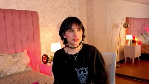 robin D online show from September 14, 2025, 12:48 pm