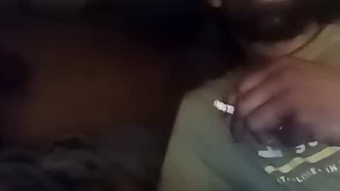 Snapshot of robincom23 chatting on October 25, 2025, 3:14 am R online show from October 25, 2025, 3:14 am