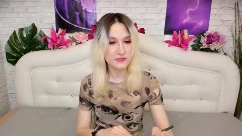 Snapshot of robinkhelless chatting on March 5, 2025, 10:55 am robin khelless online show from March 5, 2025, 10:55 am
