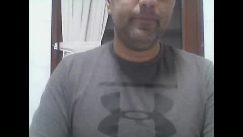 Snapshot of robjani chatting on December 3, 2024, 10:51 pm robjani online show from December 3, 2024, 10:51 pm