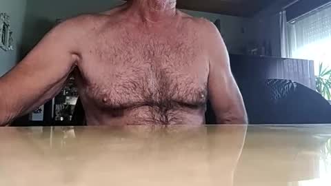 robke1966 online show from September 27, 2025, 7:02 am