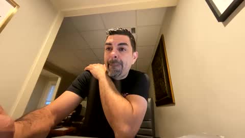 Snapshot of roblatino12 chatting on February 4, 2025, 10:55 pm roblatino12 online show from February 4, 2025, 10:55 pm