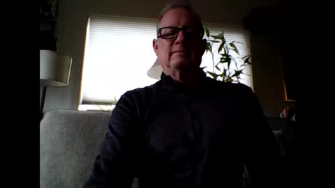 Snapshot of robo0000 chatting on October 25, 2025, 9:31 pm robo0000 online show from October 25, 2025, 9:31 pm