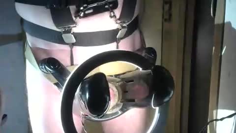 Robodickmilker online show from September 15, 2025, 7:58 pm