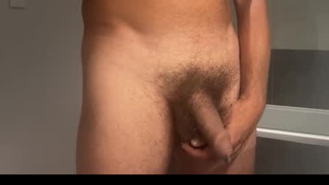 Snapshot of robwhites_uk chatting on October 20, 2025, 10:49 am Rob online show from October 20, 2025, 10:49 am