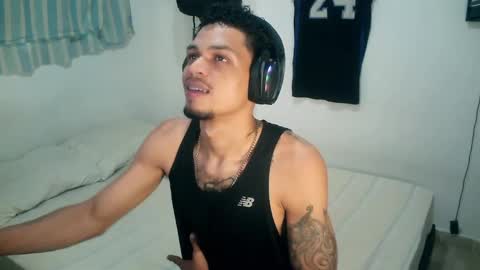 Snapshot of rocco99xx chatting on November 11, 2025, 2:11 am Rocco online show from November 11, 2025, 2:11 am