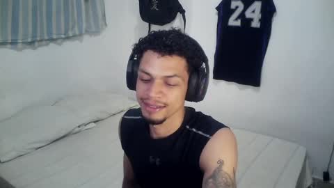 Snapshot of rocco99xx chatting on November 13, 2025, 2:49 pm Rocco online show from November 13, 2025, 2:49 pm