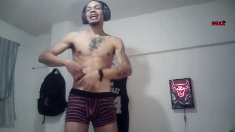 Snapshot of rocco99xx chatting on November 28, 2025, 1:58 pm Rocco online show from November 28, 2025, 1:58 pm