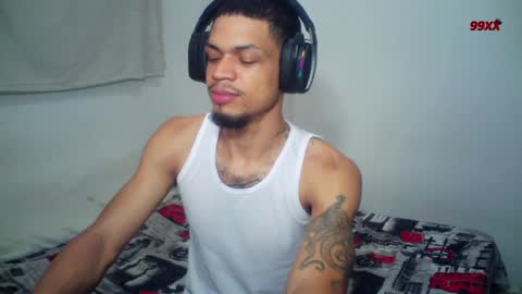 Snapshot of rocco99xx chatting on December 14, 2025, 5:02 am Rocco online show from December 14, 2025, 5:02 am