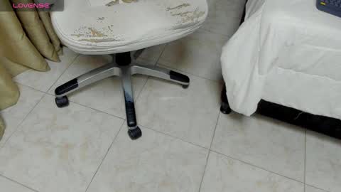 Snapshot of rocco_santos chatting on October 24, 2025, 11:56 pm rocco_santos online show from October 24, 2025, 11:56 pm