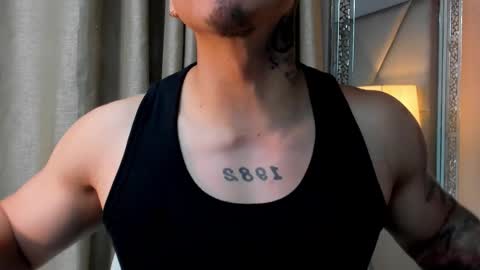 Snapshot of rocco_santos chatting on October 25, 2025, 11:32 pm rocco_santos online show from October 25, 2025, 11:32 pm