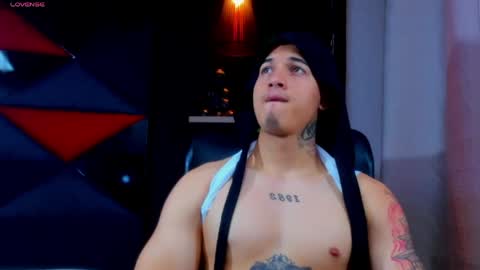 rocco_santos online show from May 26, 2026, 6:26 pm
