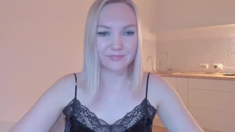 rock__baby online show from February 23, 2025, 5:34 am