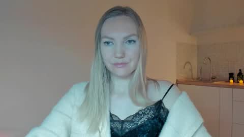 Snapshot of rock__baby chatting on April 19, 2026, 8:11 pm rock__baby online show from April 19, 2026, 8:11 pm