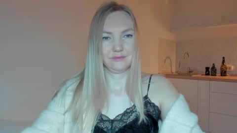 Snapshot of rock__baby chatting on June 21, 2026, 10:01 pm rock__baby online show from June 21, 2026, 10:01 pm