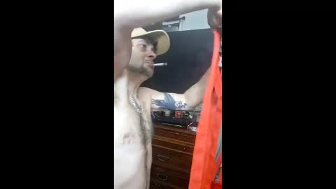 rock_hard_daddy_86 online show from March 4, 2026, 1:17 pm