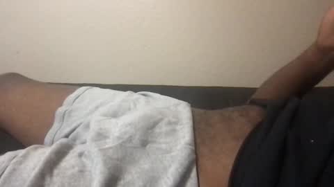 rockrock305 online show from April 7, 2026, 1:33 pm