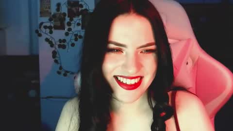 Sophie  online show from December 25, 2024, 10:50 am