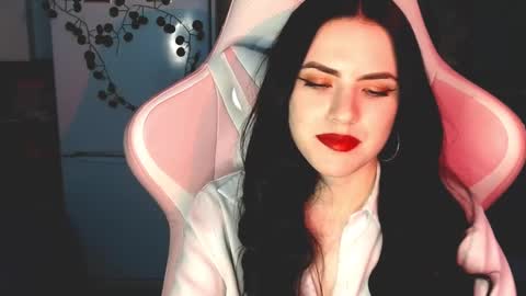 Sophie  online show from January 5, 2025, 4:38 pm