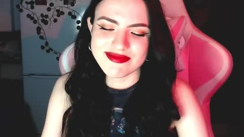 Sophie  online show from January 11, 2025, 1:22 pm