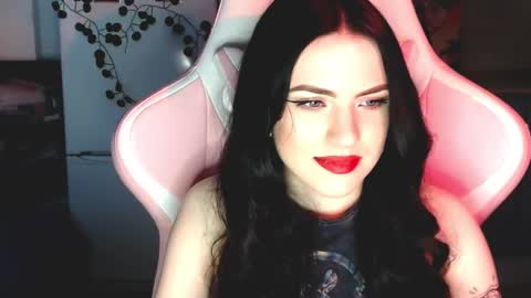 Sophie  online show from January 17, 2025, 10:33 am